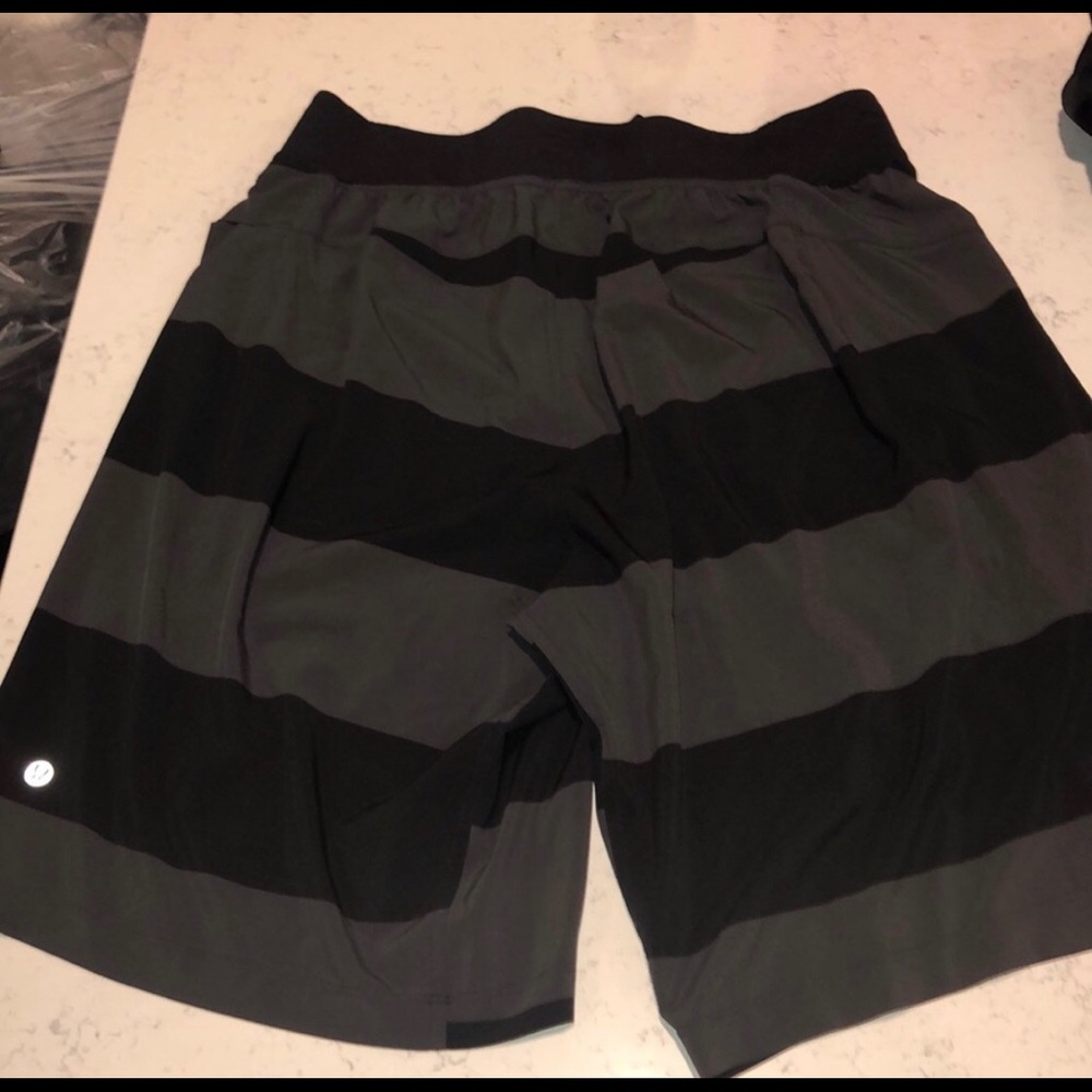 Men’s Lulu Lemon Shorts